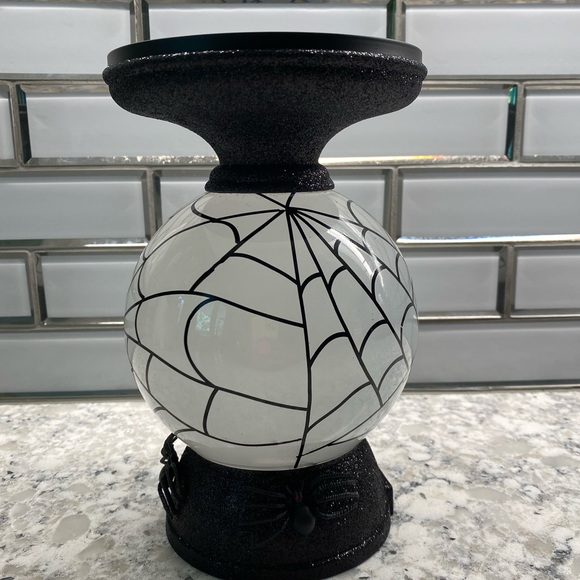 Bath and body works Halloween - Picture 4 of 8